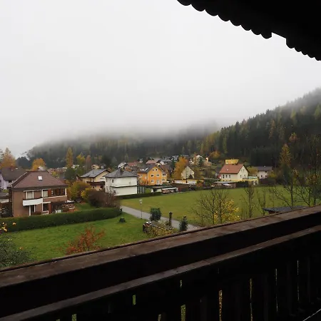 Zum Gruenen Specht Inn Oberzeiring