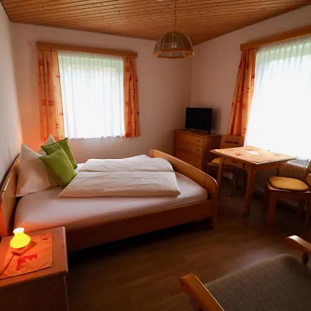 Zum Gruenen Specht Oberzeiring