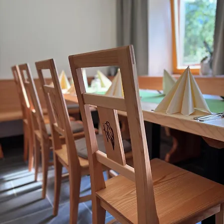 Zum Gruenen Specht Kro Oberzeiring