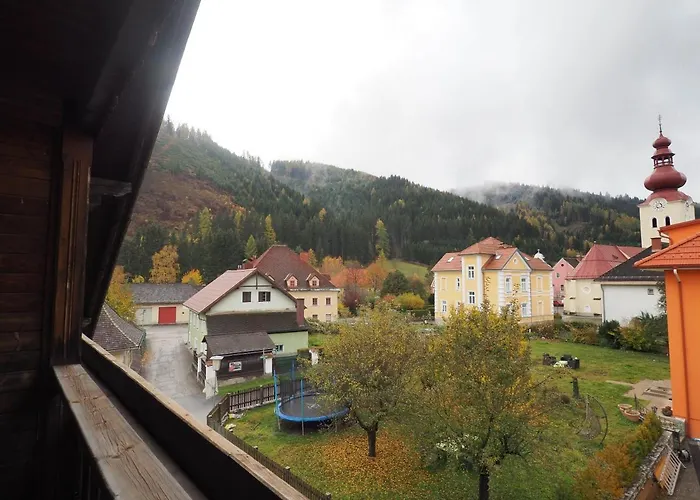 Zum Gruenen Specht * Oberzeiring