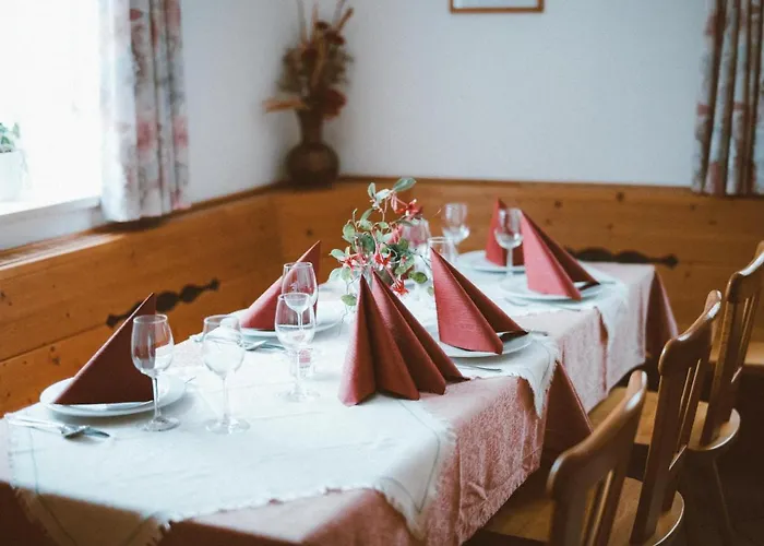 Zum Gruenen Specht بيت ريفي Oberzeiring