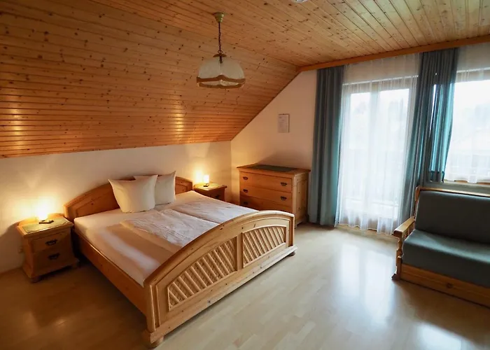 Zum Gruenen Specht بيت ريفي