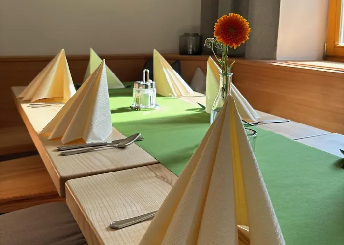 Zum Gruenen Specht بيت ريفي Oberzeiring